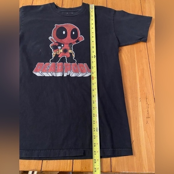 We Love Fine Deadpool Marvel Comics Mens Black T-Shirt Deadpool Image Size M - Picture 7 of 7